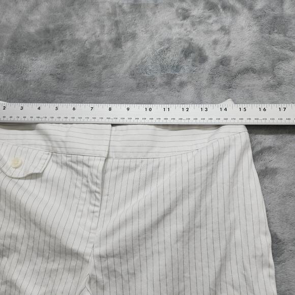 Style&Co Pants Womens 8P PETITE White Striped Mid Rise Cuffed Capri Stretch - Picture 6 of 10